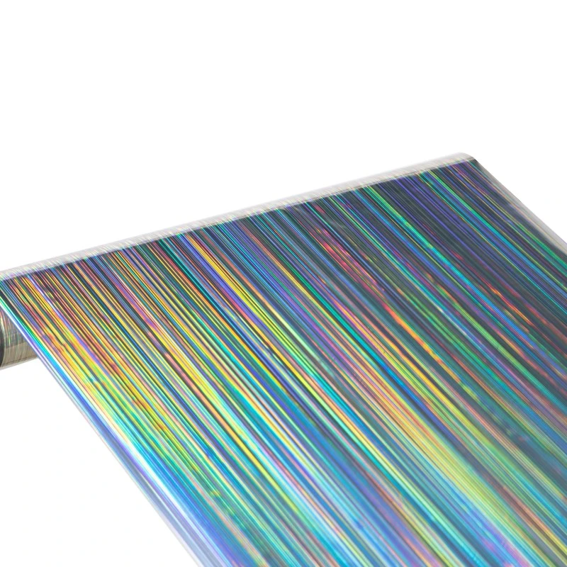 Lámina fría con serigrafía holográfica